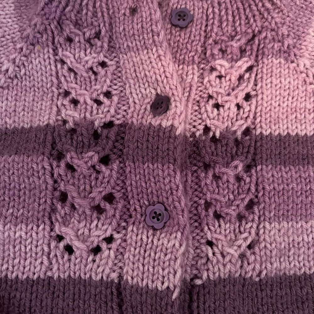 Vintage handmade children’s cardigan soft sweater with flower buttons 6-8